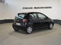 Gebraucht Toyota Aygo 68 PS (50 kW) 2009 Schwarz Kleinwagen