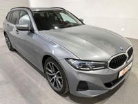 Gebraucht BMW 330e Sport Line 292 PS (214 kW) 2022 Grau Kombi