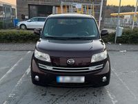 Gebraucht Daihatsu Materia 103 PS (75 kW) 2009 Rot Van / Kleinbus