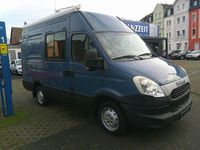 Gebraucht Iveco Daily 126 PS (92 kW) 2013 Blau Van / Kleinbus