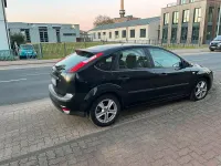 Gebraucht Ford Focus 100 PS (73 kW) 2006 Schwarz Kleinwagen