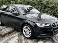 Gebraucht Audi A3 Attraction 110 PS (80 kW) 2015 Schwarz Kleinwagen