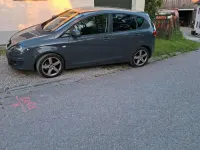 Gebraucht Seat Altea 2011 Grau Kleinwagen