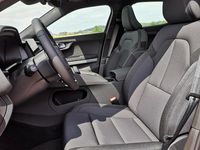 Gebraucht Polestar 2 Plus 300 kW (408 PS) 2022 Magnesium / metallic Kleinwagen