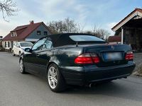 Gebraucht Mercedes CLK320 218 PS (160 kW) 2000 Blau Cabrio