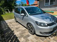 Gebraucht VW Touran Highline 140 PS (102 kW) 2012 Grau Van / Kleinbus