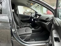 Occasion Opel Karl Rocks 75 ch (55 kW) 2017 Gris Citadine