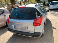 Gebraucht Peugeot 207 100 PS (73 kW) 2010 Blau Limousine