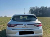 Gebraucht Renault Mégane IV Experience 101 PS (74 kW) 2016 Silber Limousine