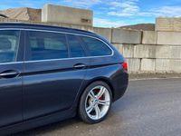 Gebraucht BMW 530 258 PS (189 kW) 2013 Grau Kombi