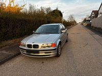 Gebraucht BMW 316 105 PS (77 kW) 1999 Silber Limousine