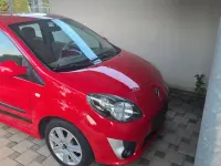 Gebraucht Renault Twingo 76 PS (55 kW) 2009 Rot Kleinwagen