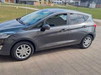 Gebraucht Ford Fiesta Cool & Connect 86 PS (63 kW) 2018 Grau Kleinwagen