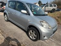 Gebraucht Daihatsu Sirion 91 PS (66 kW) 2008 Silber Kleinwagen