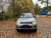 Gebraucht Mitsubishi L200 178 PS (130 kW) 2015 Silber Pickup
