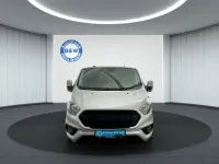 Gebraucht Ford 300 Trend 131 PS (96 kW) 2023 Silber Van / Kleinbus