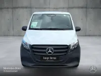 Gebraucht Mercedes Vito 163 PS (119 kW) 2024 Weiß Van