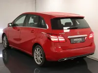 Gebraucht Mercedes B250 Style 211 PS (155 kW) 2017 Rot Kleinwagen