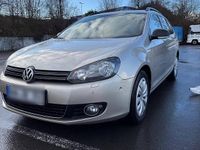 Gebraucht VW Golf VI 103 PS (75 kW) 2011 Grau Kleinwagen