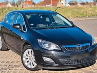 Gebraucht Opel Astra Innovation 140 PS (102 kW) 2012 Schwarz Limousine