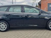 Używany Ford Focus Titanium 125 KM (91 kW) 2014 Czarny Kombi