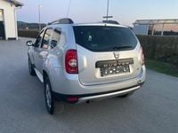 Usado Dacia Duster Prestige 110 HP (80 kW) 2011 Cinzento SUV