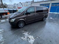 Gebraucht Mercedes Viano Edition 224 PS (164 kW) 2011 Braun Van / Kleinbus