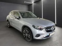 Gebraucht Mercedes GLC220 197 PS (144 kW) 2024 Silber SUV
