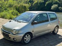 Second-hand Renault Twingo Initiale 58 CP (42 kW) 2000 Hatchback