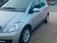 Używany Mercedes A160 82 KM (60 kW) 2008 Srebrny Sedan/Limuzyna
