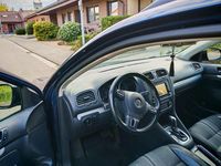 Gebraucht VW Golf VII Match 105 PS (77 kW) 2013 Blau Kombi