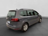 Gebraucht VW Sharan Comfortline 150 PS (110 kW) 2022 Grau Van / Kleinbus