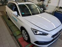 Gebraucht Seat Leon Style 150 PS (110 kW) 2022 Weiß Limousine