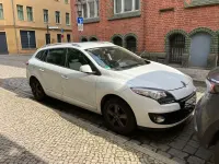 Używany Renault Mégane Initiale Paris 101 KM (74 kW) 2013 Biały Sedan/Limuzyna