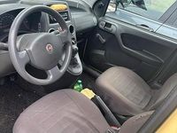 Gebraucht Fiat Panda 54 PS (39 kW) 2009 Gelb Kleinwagen