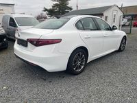 Gebraucht Alfa Romeo Giulia Business 201 PS (147 kW) 2018 Weiß Limousine