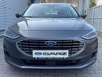 Gebraucht Ford Focus Titanium 155 PS (114 kW) 2025 Grau Limousine