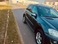 Gebraucht Mercedes ML350 231 PS (169 kW) 2010 Grau SUV