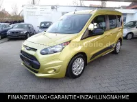 Gebraucht Ford Tourneo Connect Trend 101 PS (74 kW) 2016 Gelb Van / Kleinbus