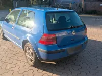 Gebraucht VW Golf IV 75 PS (55 kW) 2001 Blau Limousine