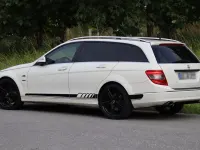 Gebraucht Mercedes C230 Avantgarde 204 PS (150 kW) 2008 Weiß Kombi