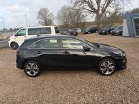 Gebraucht Kia Ceed 136 PS (100 kW) 2021 Schwarz Kleinwagen