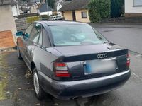 Gebraucht Audi A4 101 PS (74 kW) 1998 Schwarz Limousine