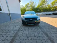 Gebraucht Opel Astra 105 PS (77 kW) 2005 Grün Limousine