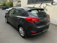 Gebraucht Kia Ceed Edition 7 99 PS (72 kW) 2014 Grau Kleinwagen