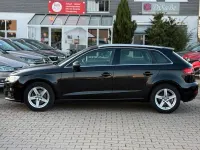 Gebraucht Audi A3 Sport 116 PS (85 kW) 2018 Schwarz Limousine