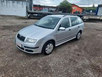 Gebraucht Skoda Fabia Ambiente 75 PS (55 kW) 2005 Silber Limousine