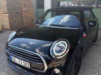 Gebraucht Mini Cooper 136 PS (100 kW) 2019 Schwarz Kleinwagen