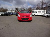 Gebraucht Hyundai i20 Edition 77 PS (56 kW) 2011 Rot Kleinwagen