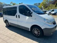 Usata Opel Vivaro 145 CV (106 kW) 2011 Bianco Monovolume
